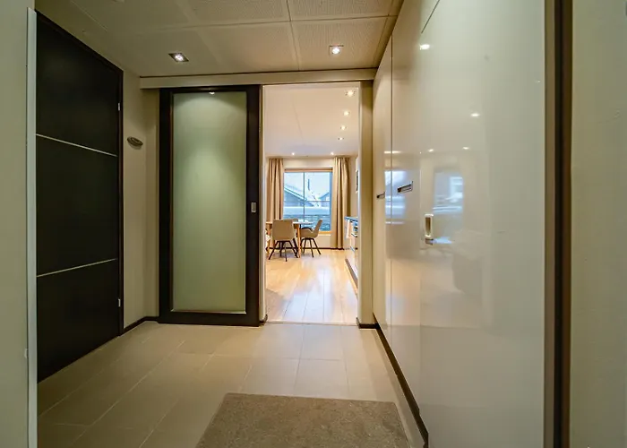 Centre Levi * 锡尔卡